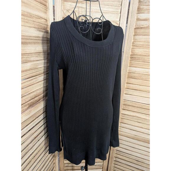 Athleta Sweaters - Athleta Lincoln Park Ribbed Stretchy Crewneck Long Sleeve Sweater Sz M Black
